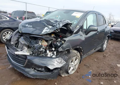 2020 Chevrolet Trax Awd Ls z USA, uszkodzony, nr VIN 3GNCJNSB1LL136299